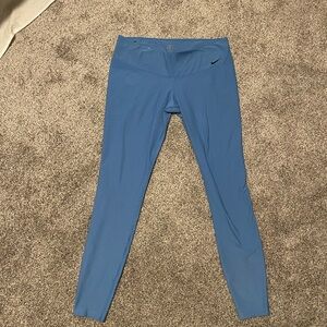 Nike Women's Blue Leggings size Large